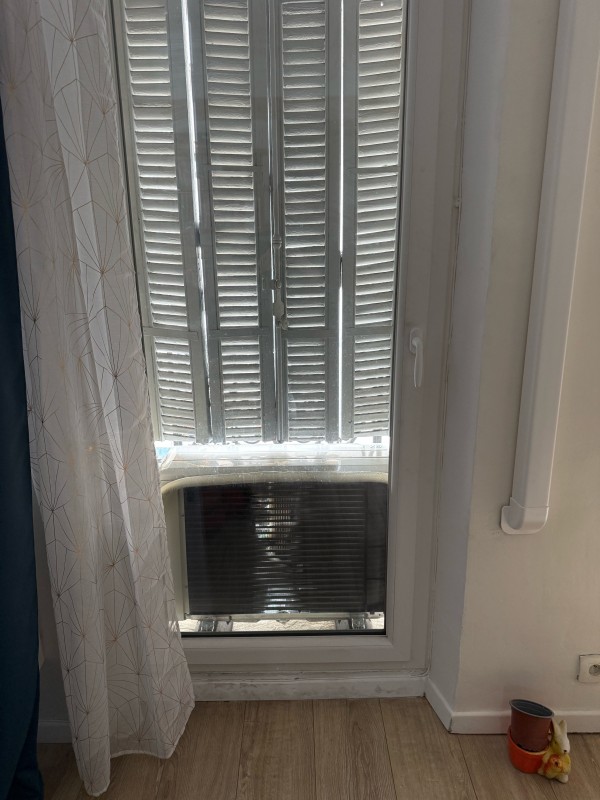 groupe extérieur discret afin d'obtenir un maximum de confort 